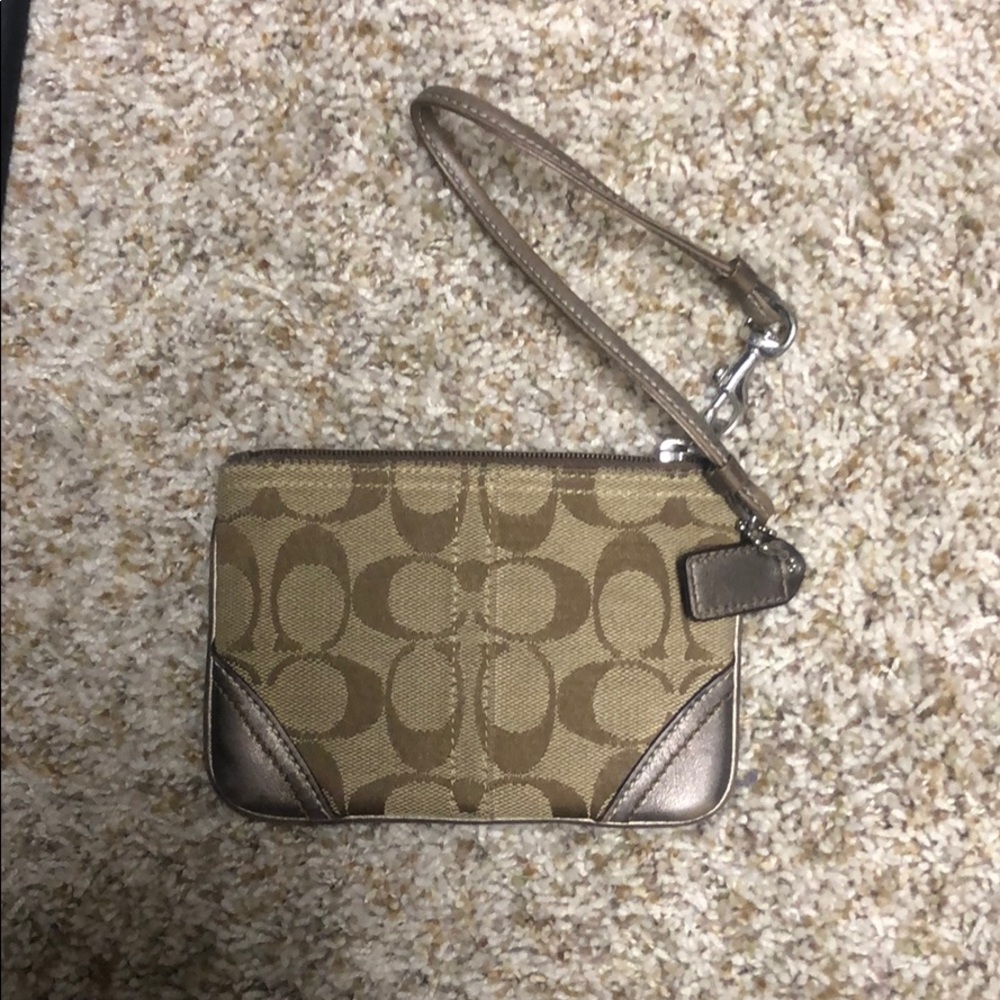 Coach collection - Picture 3 of 7
